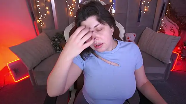 Snapshot of MirandaWong chatting on February 2026 06:39:02 AM MirandaWong online show from February 2026 06:39:02 AM