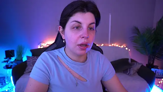 MirandaWong online show from March 2026 05:54:02 AM