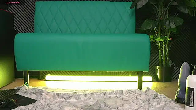 home horny eva online show from December 2024 07:45:02 AM