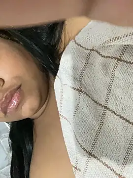 Snapshot of vic_pretynhaa chatting on December 2024 01:17:02 PM vic pretynhaa online show from December 2024 01:17:02 PM