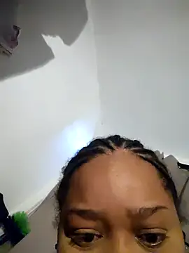 Snapshot of vic_pretynhaa chatting on February 2026 12:23:02 PM vic pretynhaa online show from February 2026 12:23:02 PM