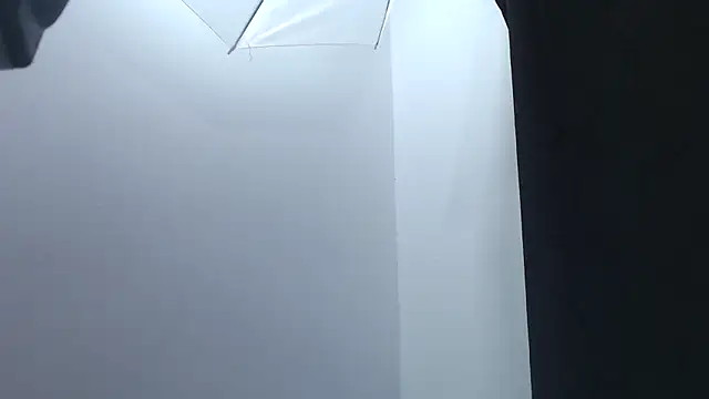 Snapshot of Kitten_Hot_ chatting on February 2026 05:25:02 AM Kitten Hot online show from February 2026 05:25:02 AM