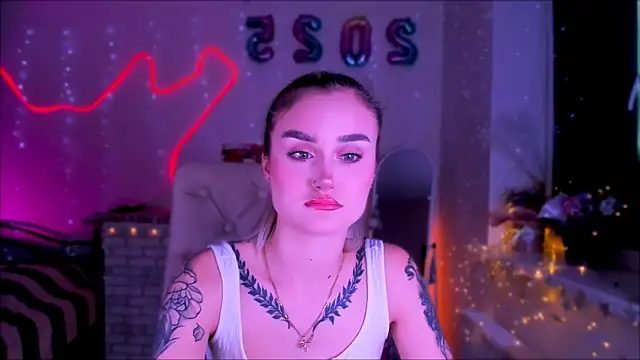  Ravenaa online show from January 2025 01:49:01 PM