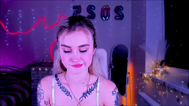  Ravenaa online show from February 2025 02:48:01 PM