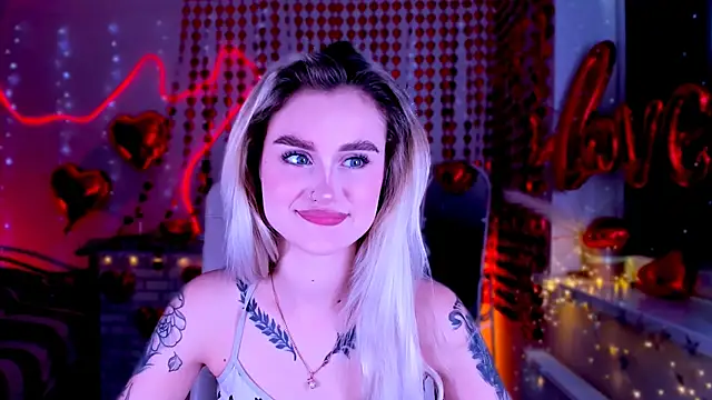  Ravenaa online show from February 2025 10:12:01 AM