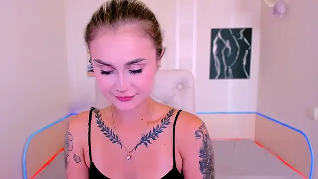  Ravenaa online show from September 2025 08:47:02 AM