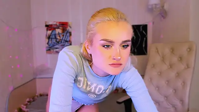  Ravenaa online show from November 2025 01:56:02 PM