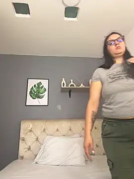 Soe Lara online show from September 2025 11:10:02 AM