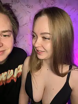 Family-Mm1 online show from February 2026 03:59:01 PM