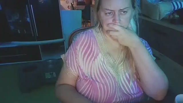 Meliss Official9 online show from September 2025 06:52:02 PM