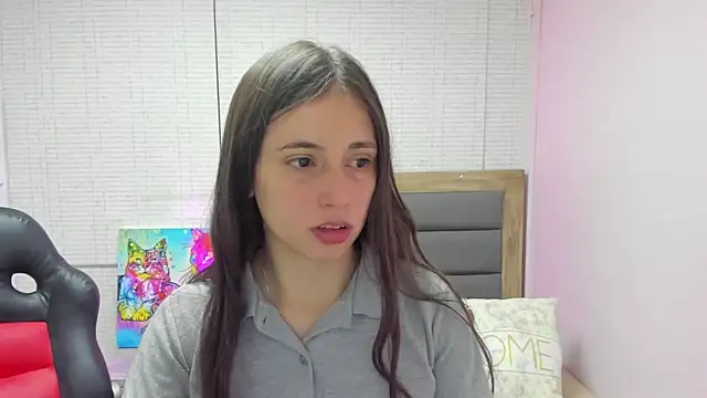 MAGNOLEROY online show from October 2025 01:33:02 PM