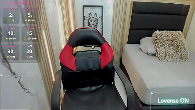 MAGNOLEROY online show from March 2026 01:06:01 PM