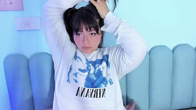 curvy rousi online show from January 2026 11:35:01 AM