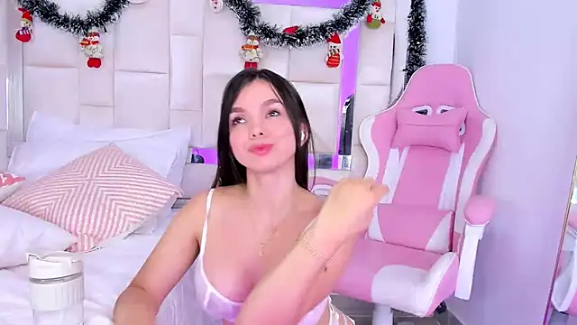 isabella gomez11 online show from December 2024 09:29:02 PM