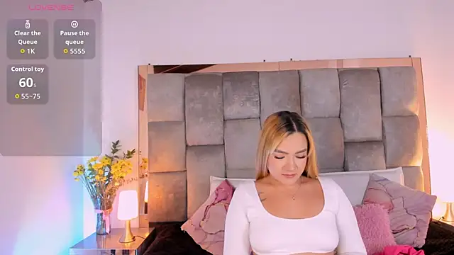 Sofi Vasquez online show from September 2025 09:16:02 PM