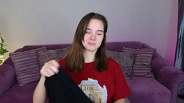 LindaRobertz online show from January 2025 11:11:01 AM