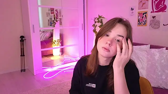 LindaRobertz online show from March 2025 06:05:02 AM