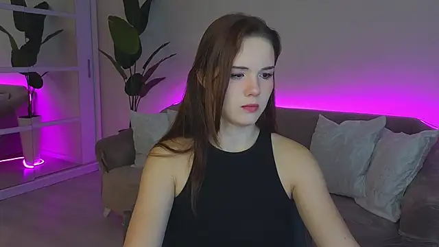 LindaRobertz online show from October 2025 09:58:02 PM