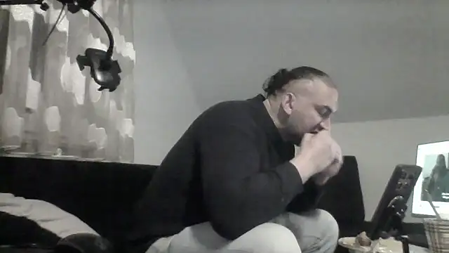 NewyorkDimi online show from November 2025 01:11:01 AM