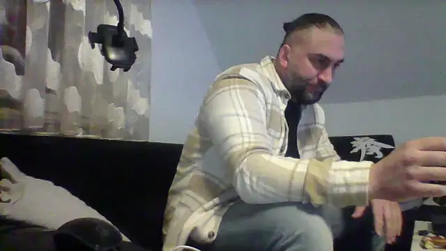 NewyorkDimi online show from December 2025 05:49:01 AM