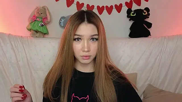 Snapshot of LuxuryGirl__ chatting on February 2025 12:23:02 PM LuxuryGirl online show from February 2025 12:23:02 PM