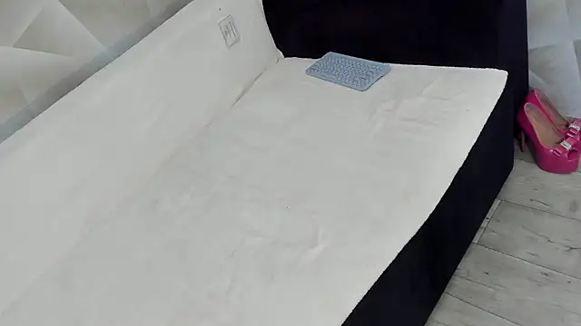 Sweet Lanaaaaa online show from September 2025 08:47:02 PM