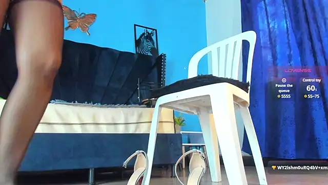 MAISE HILL1 online show from January 2025 04:50:02 PM