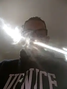 jonyfree1978 online show from December 2024 10:31:01 PM