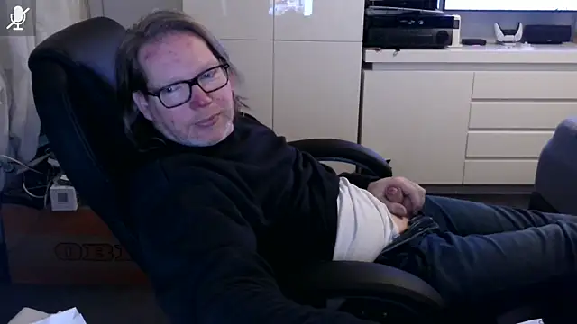 VSteph online show from April 2026 08:15:02 PM