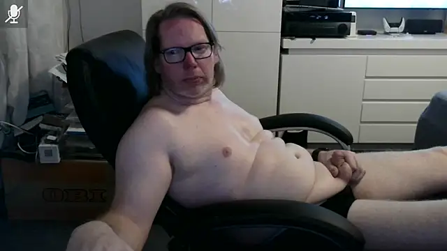 Snapshot of VSteph chatting on April 2026 09:39:01 PM VSteph online show from April 2026 09:39:01 PM