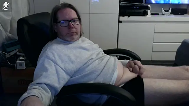 Snapshot of VSteph chatting on April 2026 07:19:01 PM VSteph online show from April 2026 07:19:01 PM