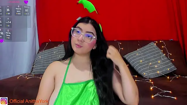 AnithaaYork online show from December 2025 12:25:02 PM