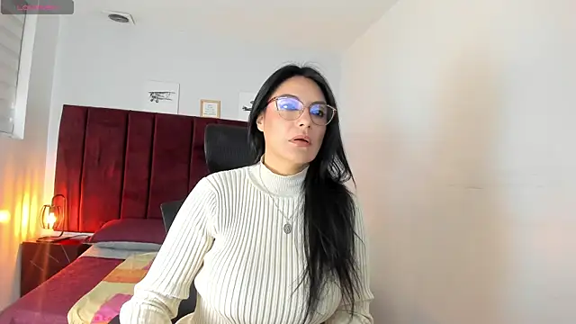 Snapshot of Zuzana21 chatting on March 2025 12:59:02 PM Zuzana21 online show from March 2025 12:59:02 PM