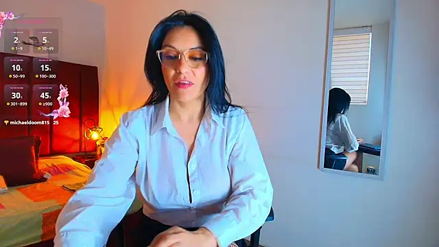 Snapshot of Zuzana21 chatting on September 2025 12:51:02 PM Zuzana21 online show from September 2025 12:51:02 PM