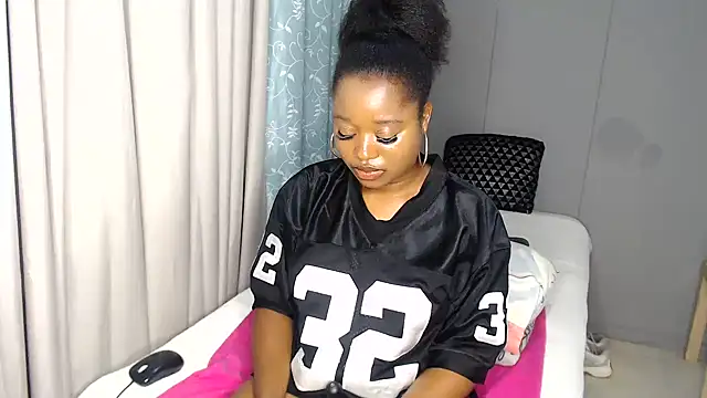 Sexyboobs330 online show from February 2025 07:52:02 PM