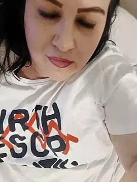 Tamara1955 online show from February 2025 01:00:02 AM