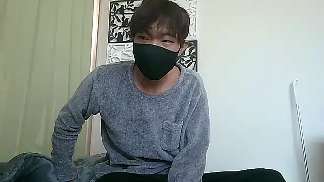 UKI06 online show from February 2025 04:37:01 AM