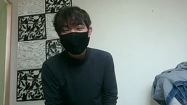 UKI06 online show from March 2025 04:19:01 AM