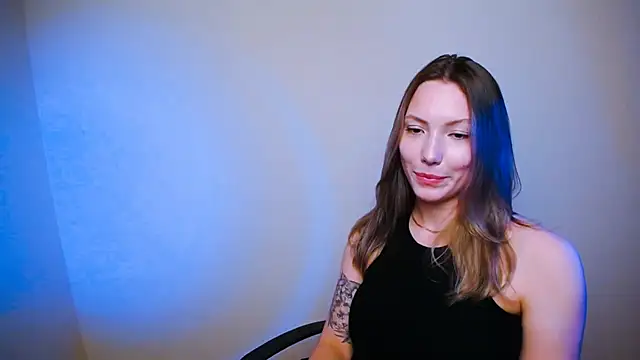 Snapshot of VanessaMay_ chatting on January 2025 11:13:01 PM VanessaMay online show from January 2025 11:13:01 PM