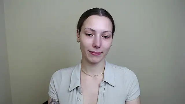 Snapshot of VanessaMay_ chatting on February 2026 05:28:02 PM VanessaMay online show from February 2026 05:28:02 PM