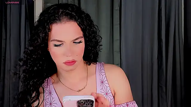 gatitavenecis online show from December 2024 11:08:02 PM