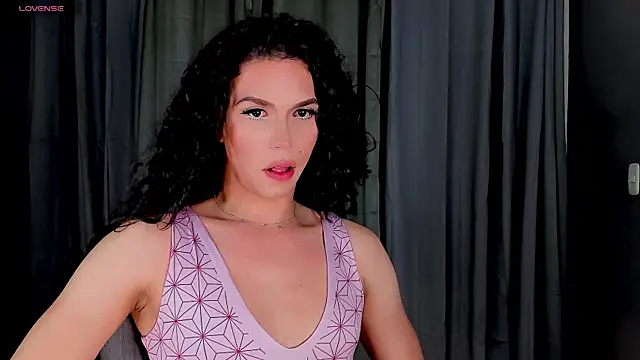 gatitavenecis online show from December 2024 11:03:02 PM