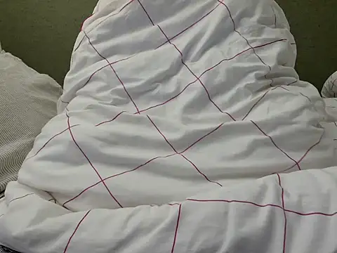 MarthaBriest online show from November 2025 08:09:01 PM