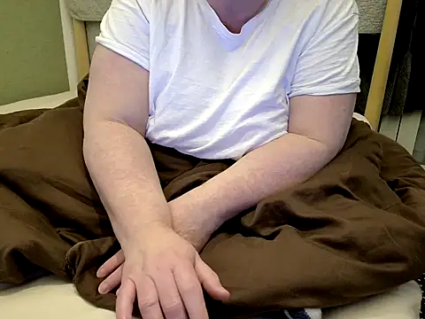 MarthaBriest online show from April 2026 04:39:01 AM