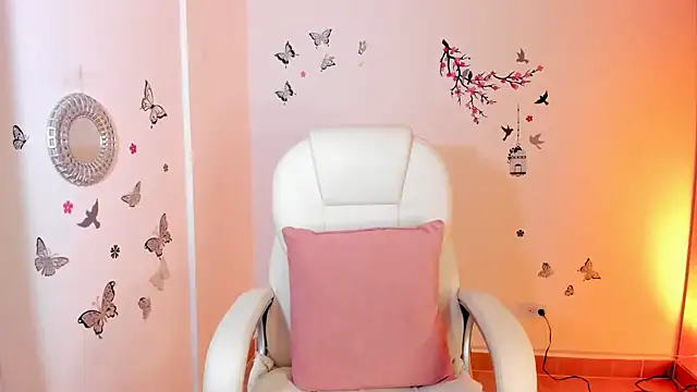 Snapshot of melody_starr chatting on September 2025 10:36:01 PM melody starr online show from September 2025 10:36:01 PM