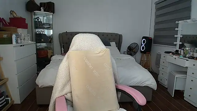 aya saki online show from January 2026 10:50:01 AM