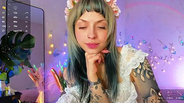 lavenderluxe online show from March 2026 12:01:01 PM