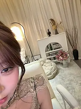bdbdzs online show from June 2026 06:00:02 PM