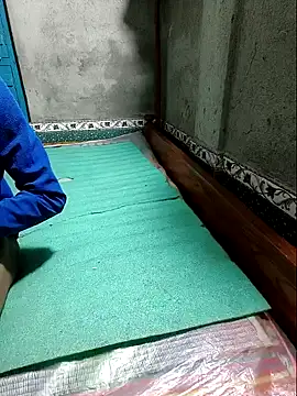 pojahoty online show from December 2024 04:35:02 PM