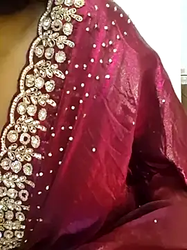 Snapshot of MIss-Naina chatting on February 2025 05:53:02 PM MIss-Naina online show from February 2025 05:53:02 PM